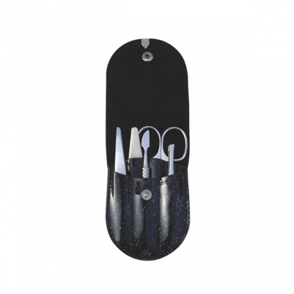 MANICURE KITS